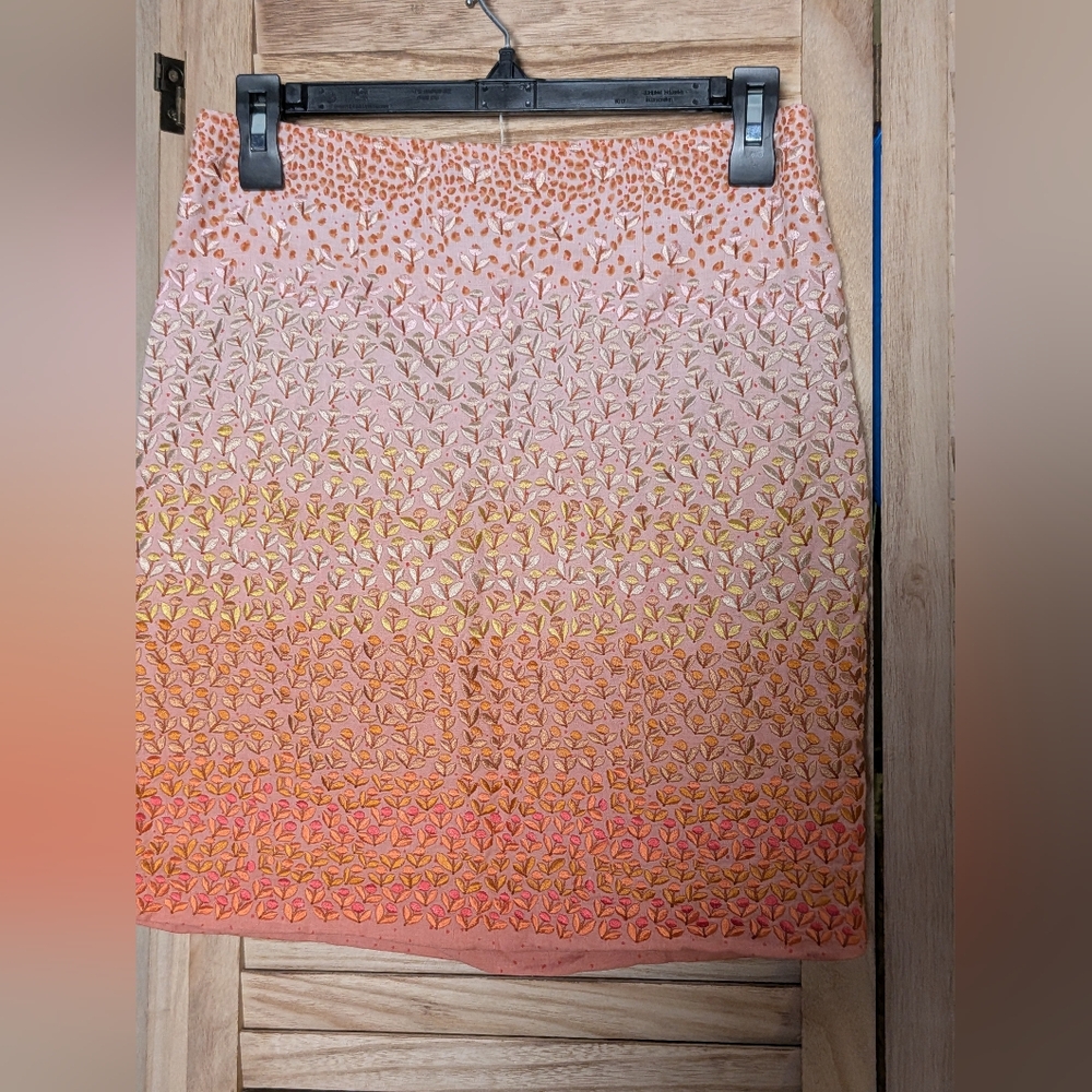 HD in Paris Anthropologie Embroidered Linen Skirt Pink Ombre Floral Size 2 - Picture 5 of 6